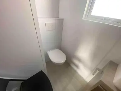 Zidna aluminijska nadstrešnica za terasu 546×294 cm – Bijela - Detalj 6