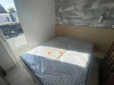 Zidna aluminijska nadstrešnica za terasu 546×294 cm – Bijela - Detalj 11