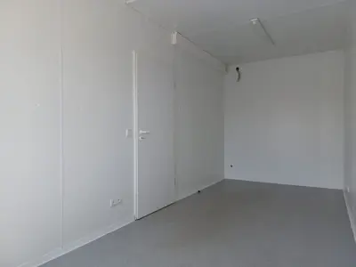 Polu-ostakljeni modularni ured BATIMODULE 20 stopa (6m) - Detalj 8