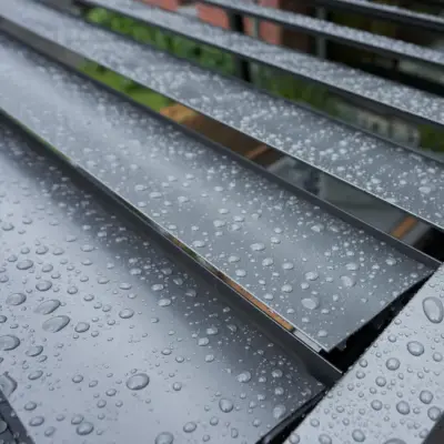 Električna motorizirana bioklimatska pergola Amadora 12 m² s lamelama – Antracit - Detalj 4